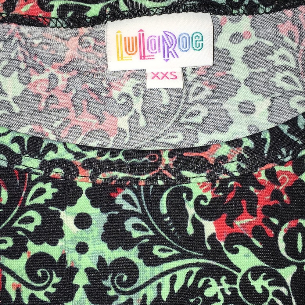 Shirts - Picture 5 of 6